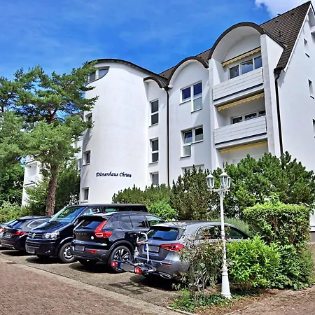 Duenenhaus Christa *